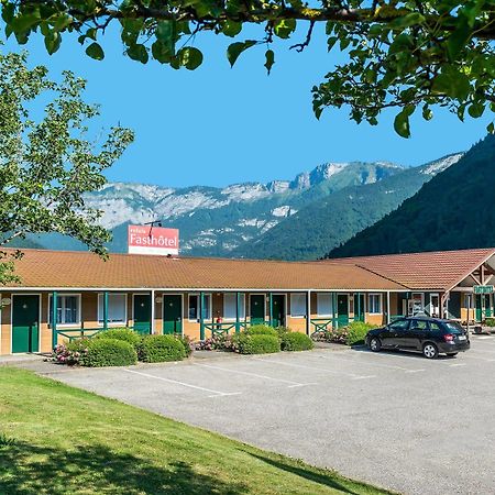 Fasthotel Thônes エクステリア 写真